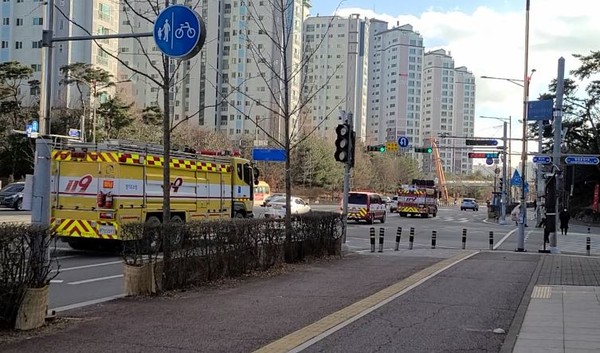 향남우체국 사거리.