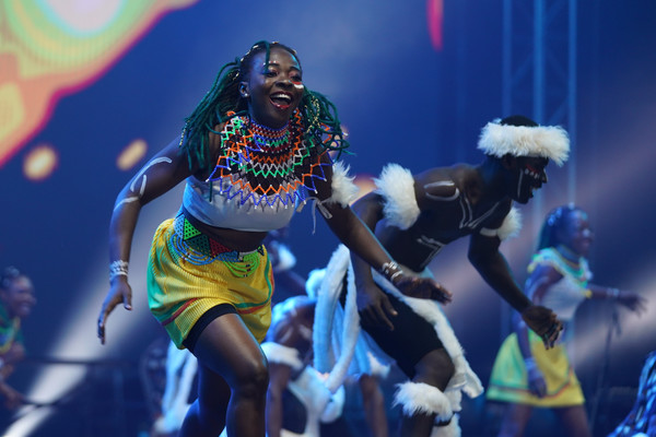 코트디부아르 공연팀의 열정 가득한 아프리카 댄스